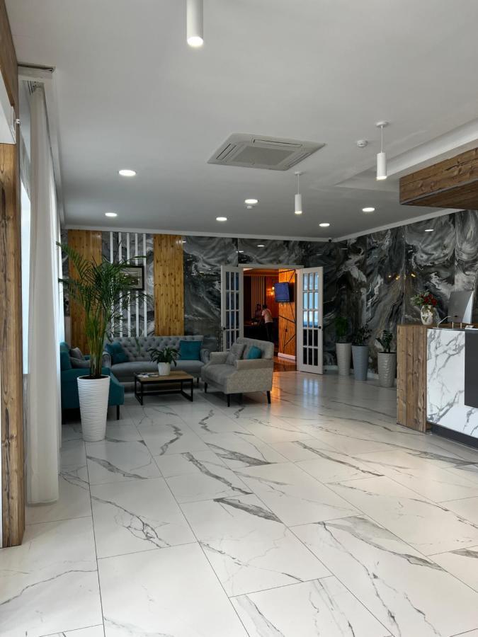Krich Hotel Aktobe Eksteriør billede