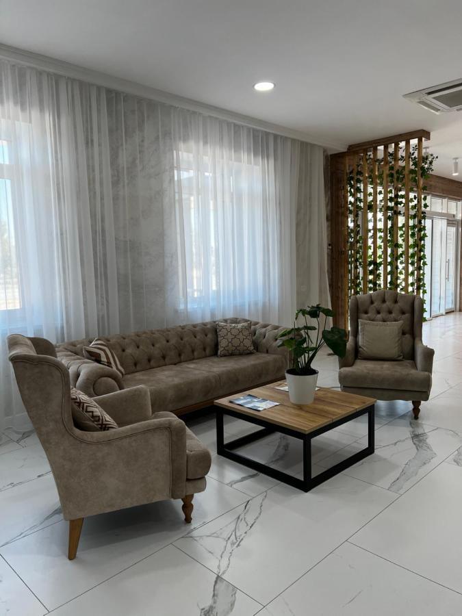 Krich Hotel Aktobe Eksteriør billede